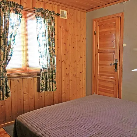 Midtholmen By Interhome Feriehus Konsmo