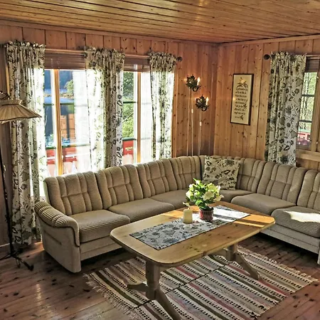 Feriehus Midtholmen By Interhome