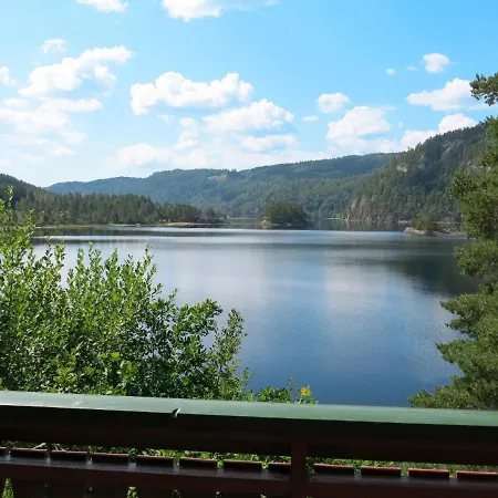 Midtholmen By Interhome Feriehus